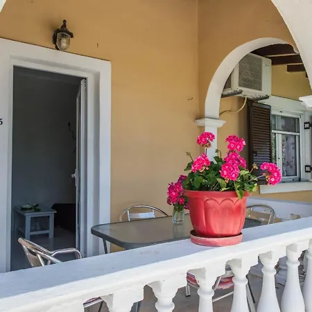Eleni Holidays With Swimming Pool, Corfu 3*