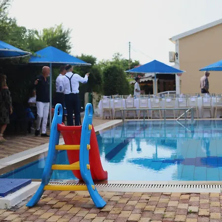 Eleni Holidays With Swimming Pool, Corfu Sidárion