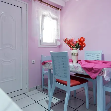 Eleni Holidays With Swimming Pool, Corfu Aparthotel 3*